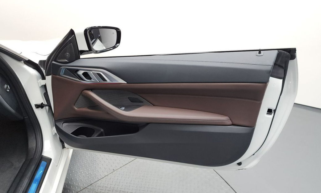 BMW 4-Series 420i M Sport Convertible, 2025