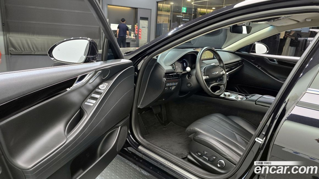 Genesis G80 Gasoline 2.5 Turbo AWD, 2023