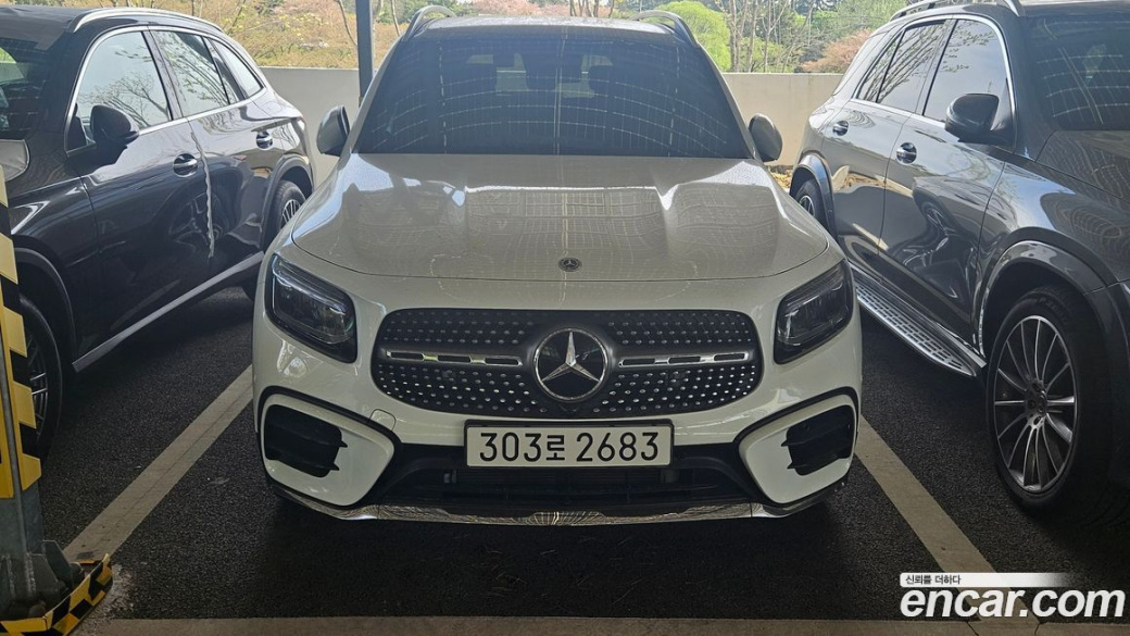 Mercedes-Benz GLB-Class GLB250 4MATIC, 2025