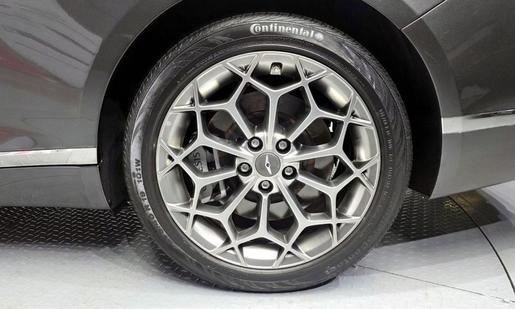 Genesis G80 Gasoline 2.5 Turbo AWD, 2024