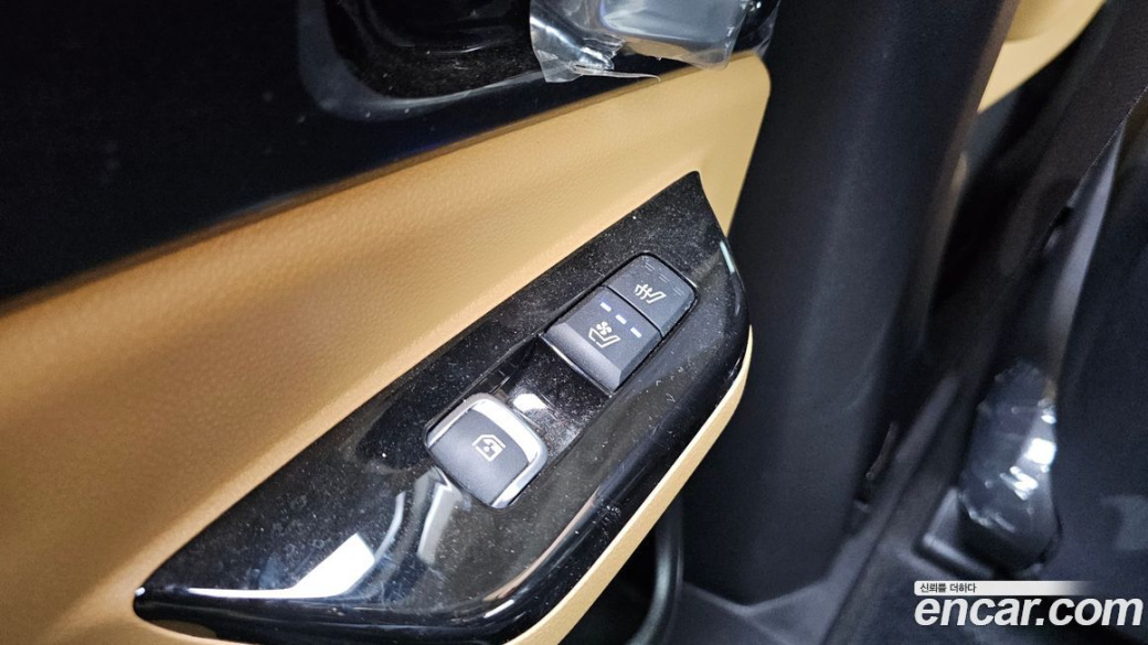Kia Carnival 7-Seater Signature, 2023