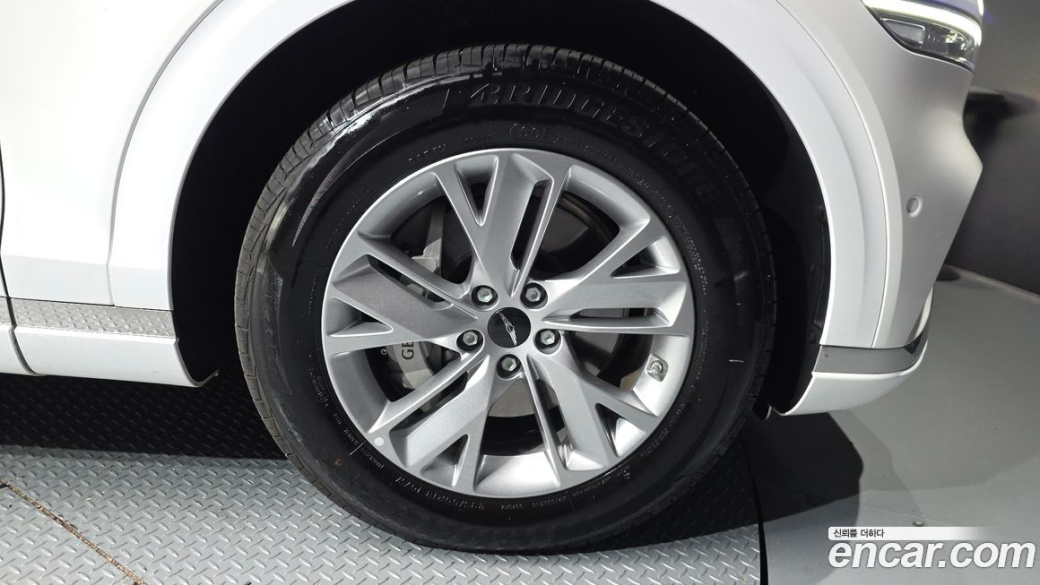 Genesis GV70 2.5T Gasoline 2WD, 2025