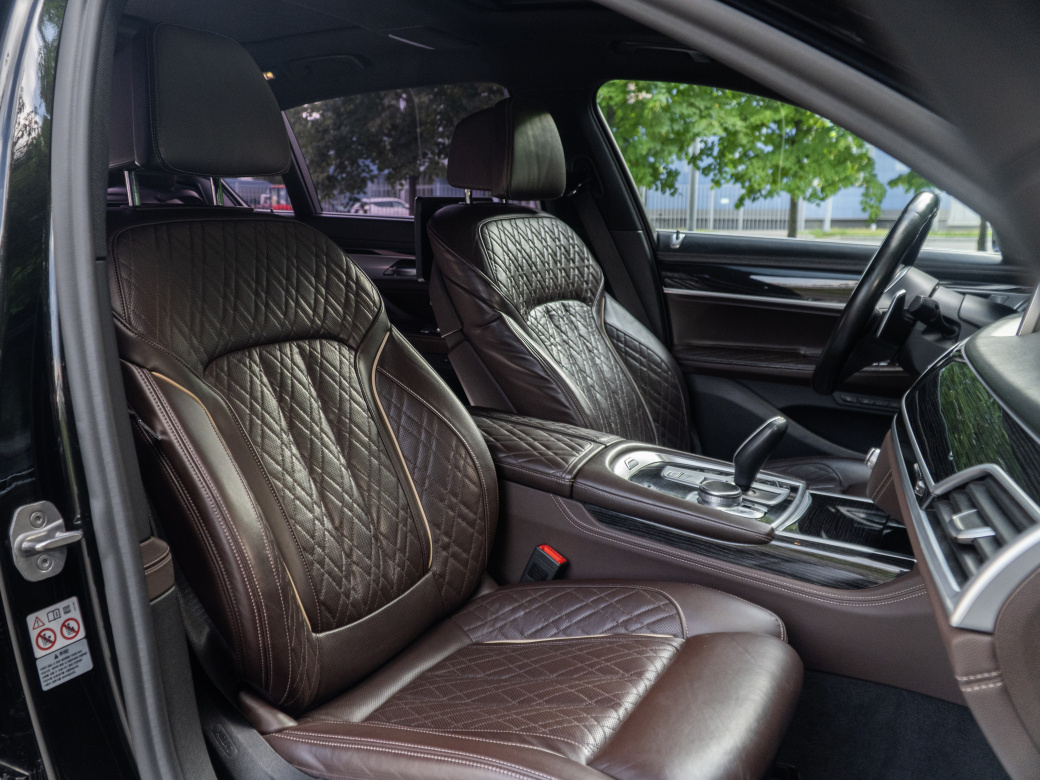 BMW 7 серия 3.0 AT, 2019, 167 000 км