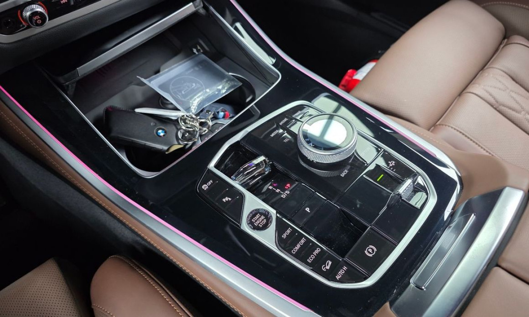 BMW X5 xDrive 40i M Sport, 2025