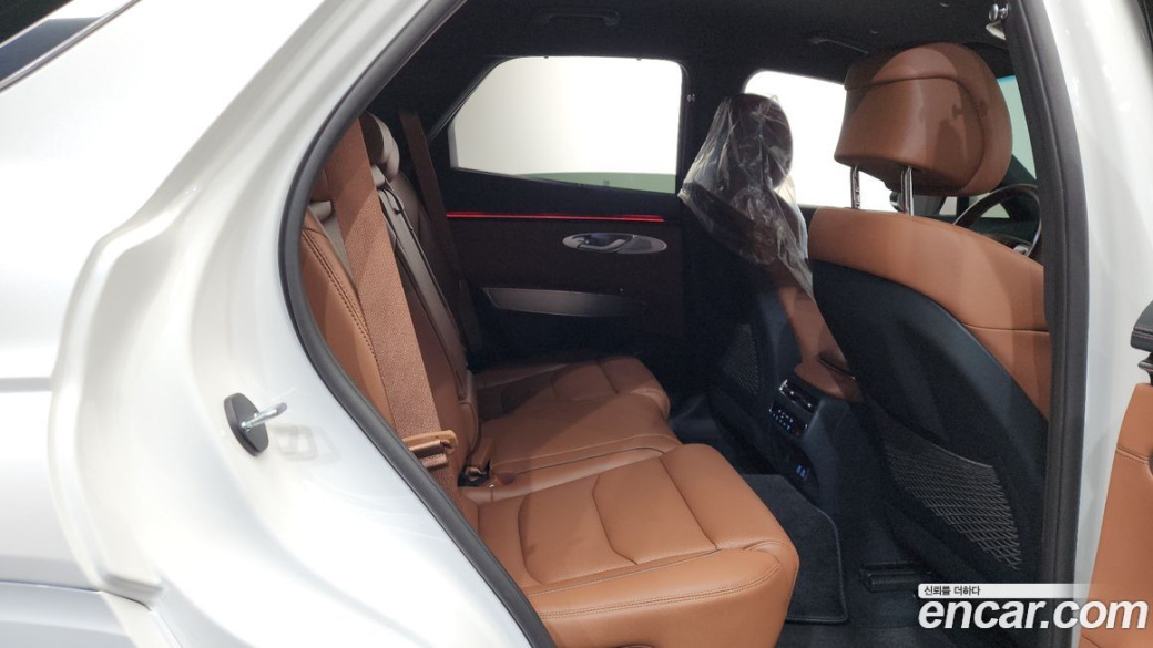 Genesis GV70 2.5T Gasoline 2WD, 2025