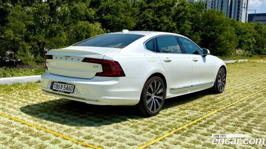 Volvo S90 B5 Ultimate Bright, 2024