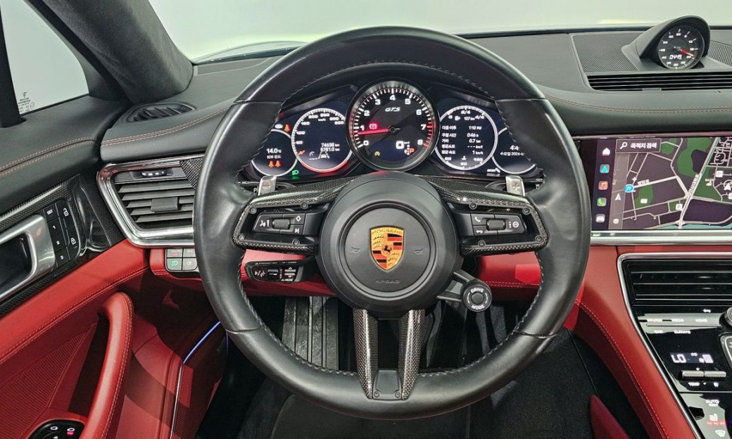 Porsche Panamera 4.0 GTS, 2022