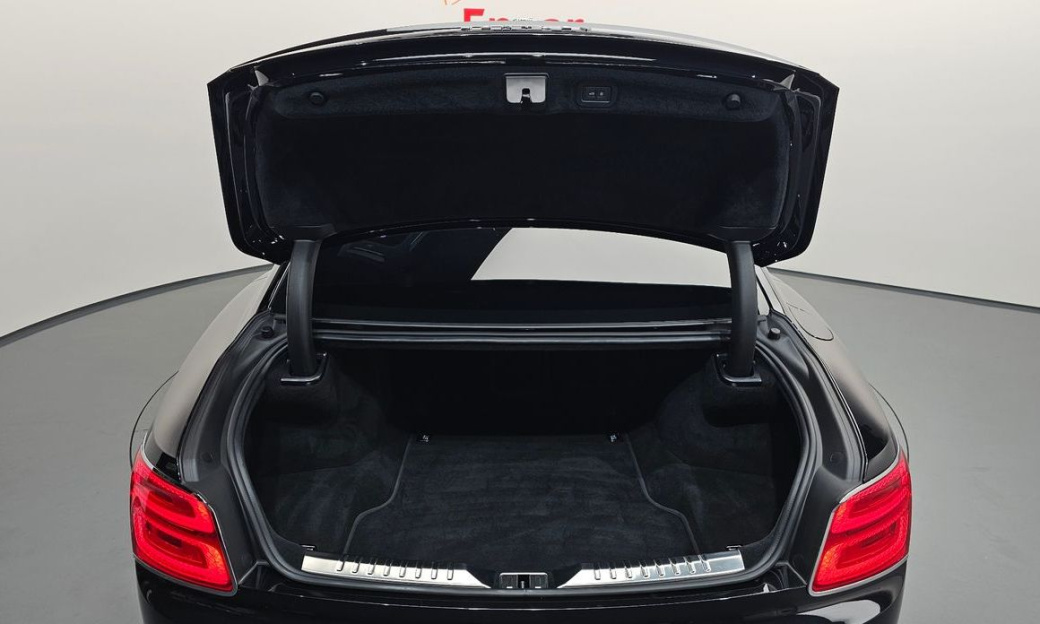 Bentley Flying Spur 4.0, 2022
