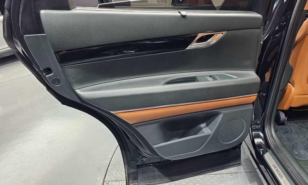 Genesis GV80 2.5T Gasoline AWD, 2025