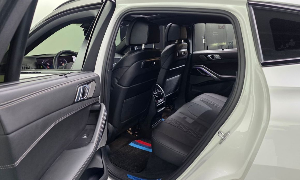 BMW X6 xDrive40i M Sport, 2024