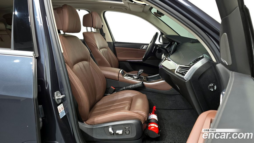 BMW X5 xDrive 40i xLine, 2021