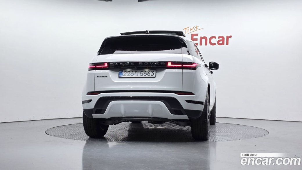 Land Rover Range Rover Evoque P250 Dynamic SE, 2026