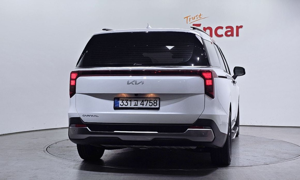 Kia Carnival 9-Seater Noblesse, 2025