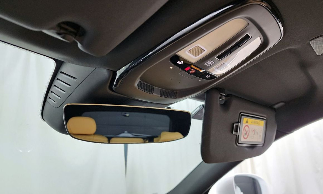 Volvo XC60 B5 Ultimate Bright, 2024