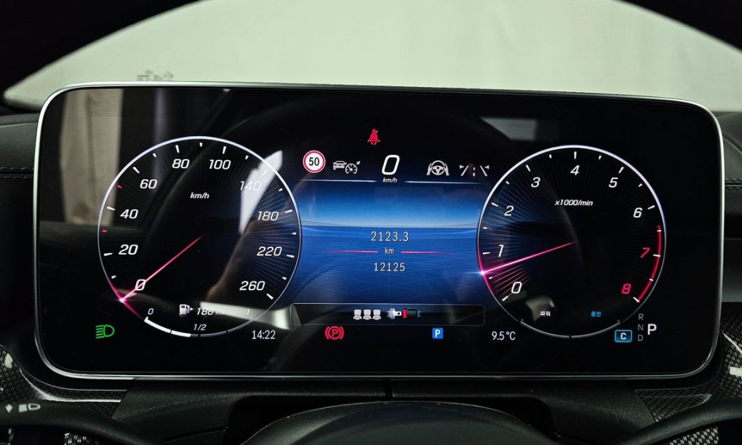 Mercedes-Benz C-Class C200 AMG Line, 2024