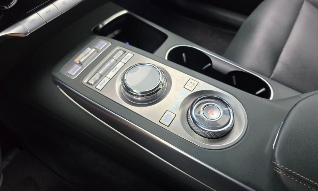 Genesis GV70 2.5T Gasoline AWD, 2024