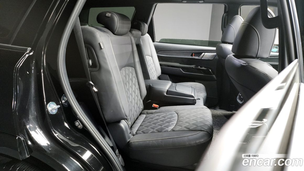 Kia Mohave Diesel 3.0 4WD 5-Seater, 2024