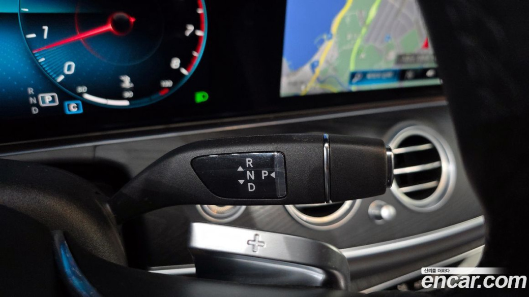Mercedes-Benz E-Class E250 AMG Line, 2023