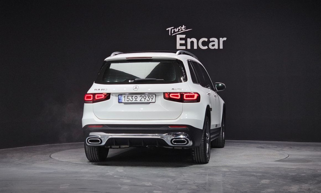 Mercedes-Benz GLB-Class GLB250 4MATIC, 2023