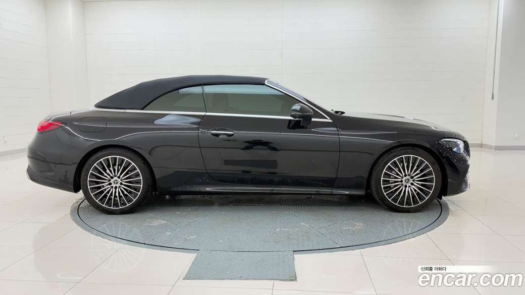 Mercedes-Benz CLE-Class CLE200 Cabriolet, 2025
