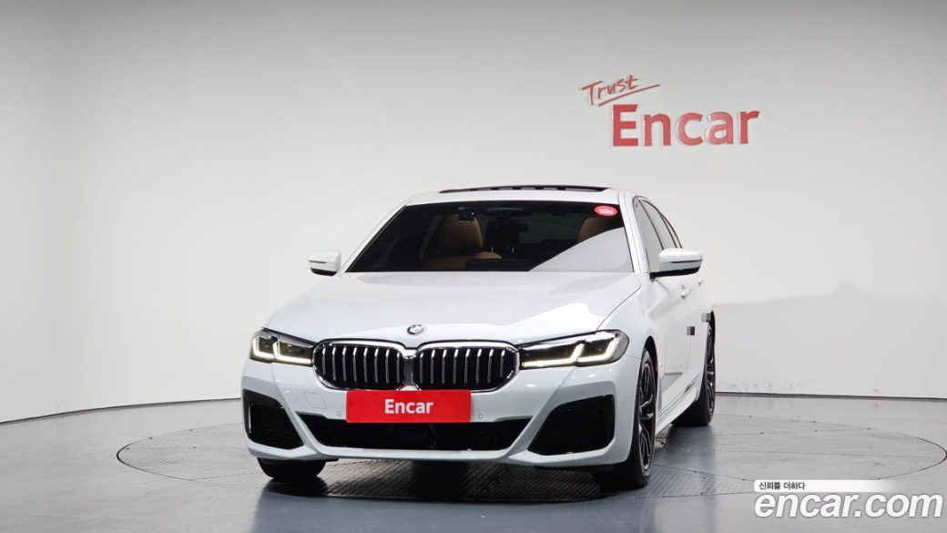 BMW 5-Series 520i M Sport, 2022