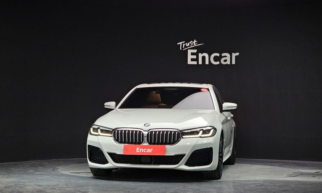 BMW 5-Series 520i M Sport, 2023