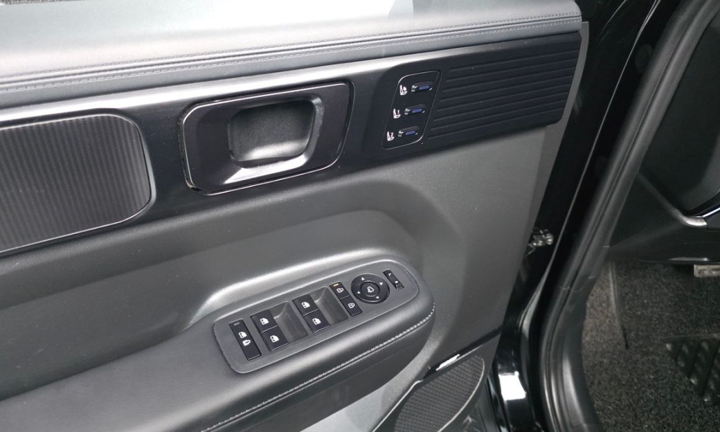 Hyundai Santafe Gasoline 2.5T 2WD, 2024