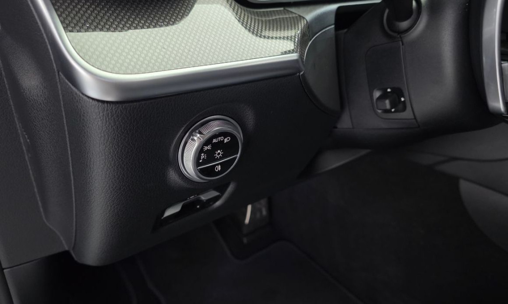 Mercedes-Benz C-Class C200 AMG Line, 2024