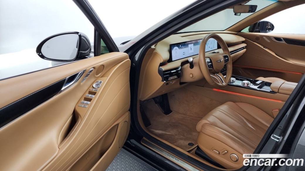 Genesis G80 Gasoline 2.5 Turbo 2WD, 2025