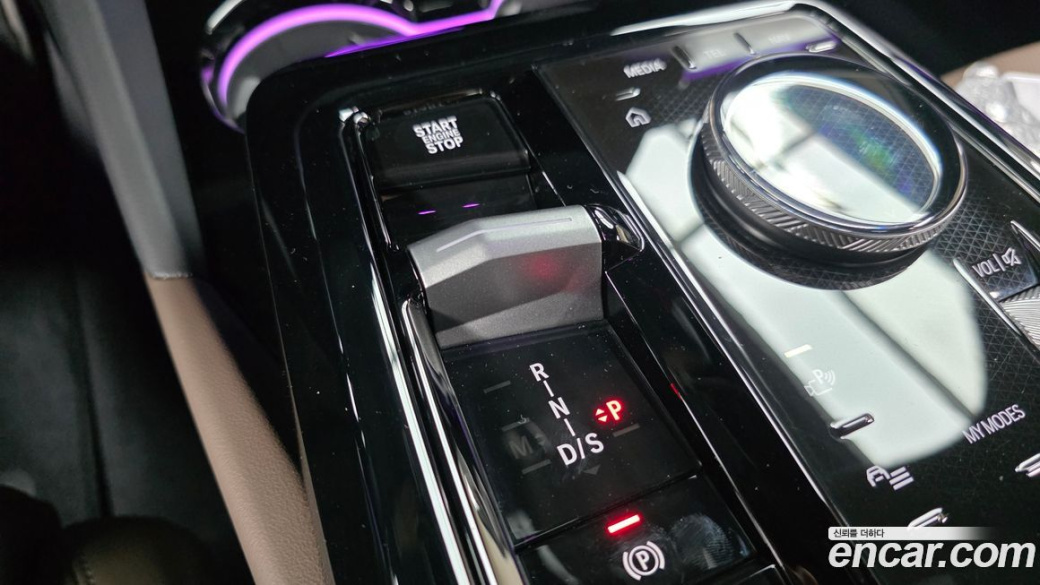 BMW 5-Series 520i M Sport, 2025