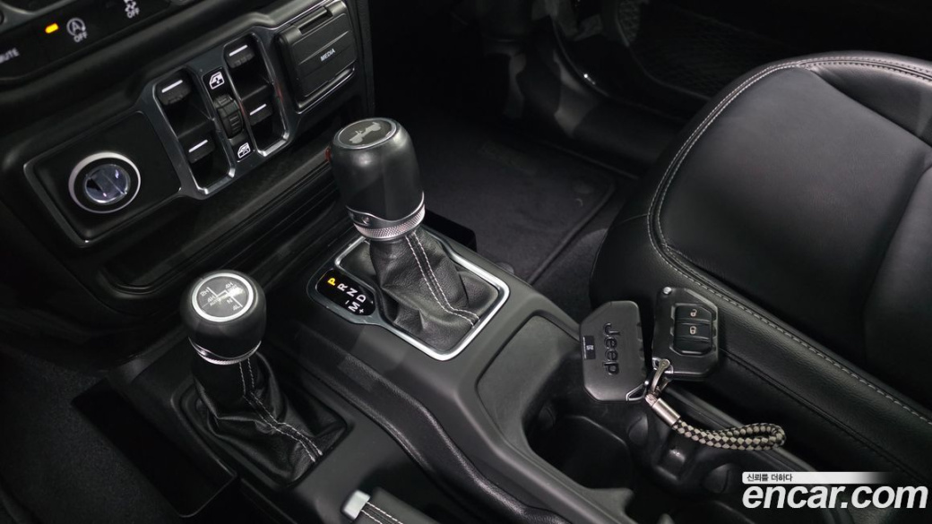 Jeep Wrangler 2.0 Overland Power Top 4Door, 2021