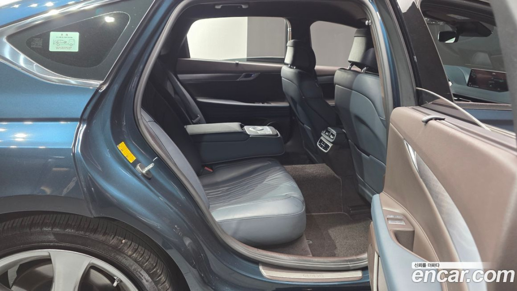Genesis G80 Gasoline 2.5 Turbo AWD, 2022