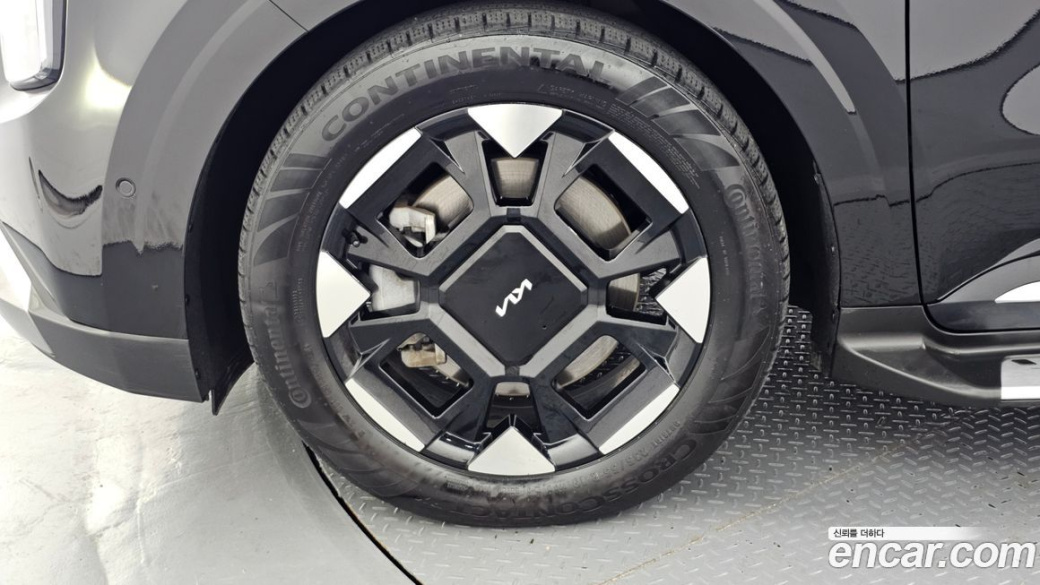 Kia Carnival 7-Seater Signature, 2025