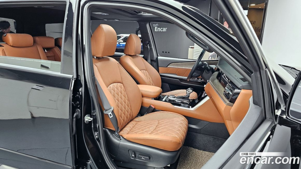 Kia Mohave Diesel 3.0 4WD 5-Seater, 2023