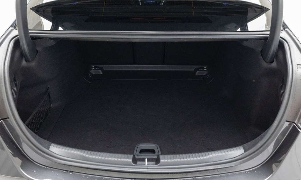 Mercedes-Benz C-Class C300 4MATIC Avantgarde, 2023