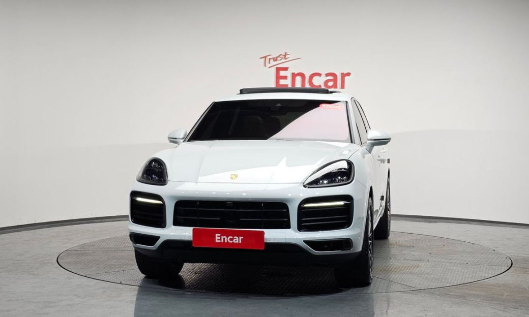 Porsche Cayenne 3.0 PLATINUM EDITION, 2022