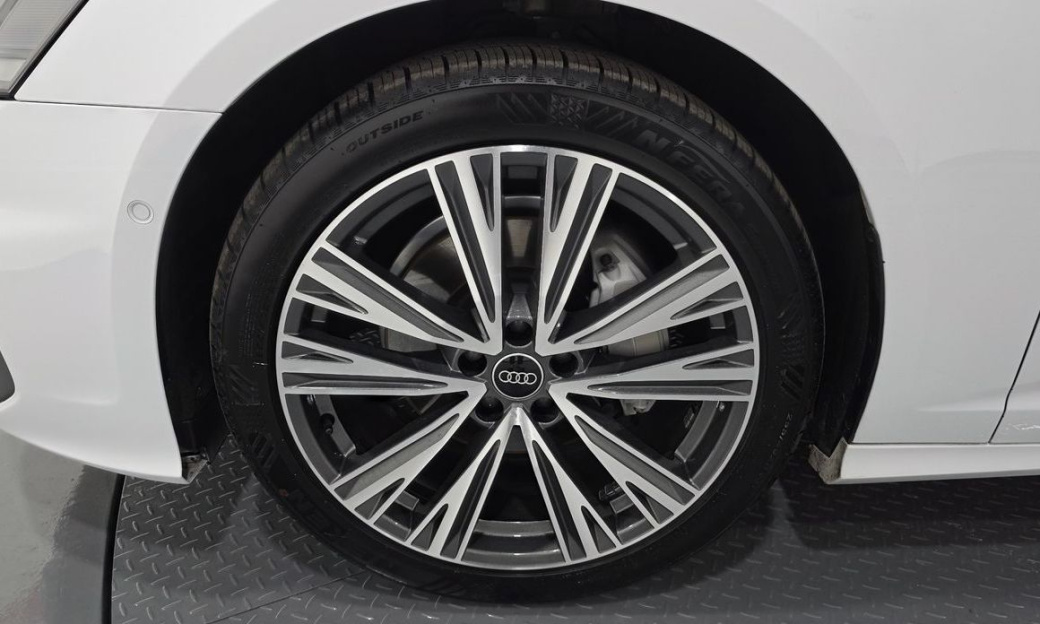 Audi A6 45 TFSI Quattro Premium, 2023