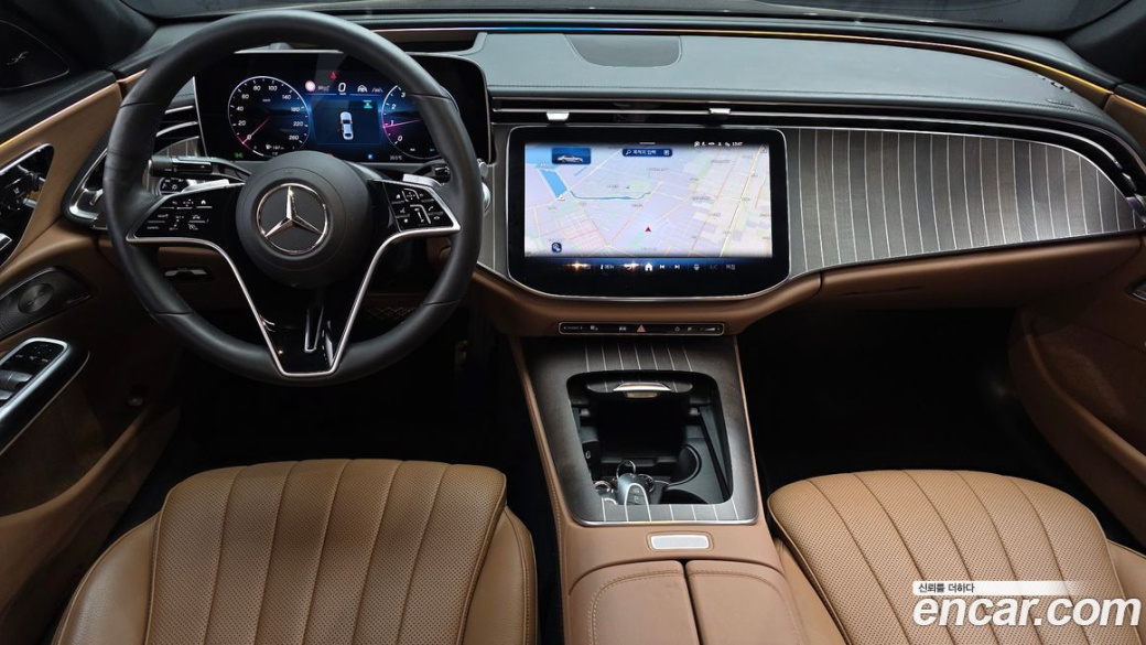 Mercedes-Benz E-Class E450 4MATIC, 2024