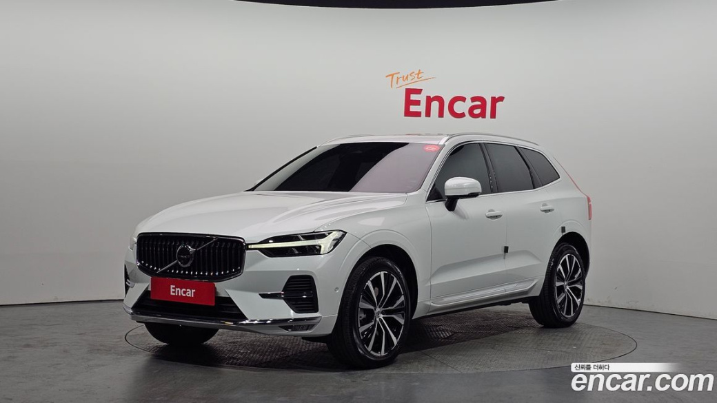 Volvo XC60 B6 Ultimate Bright, 2023