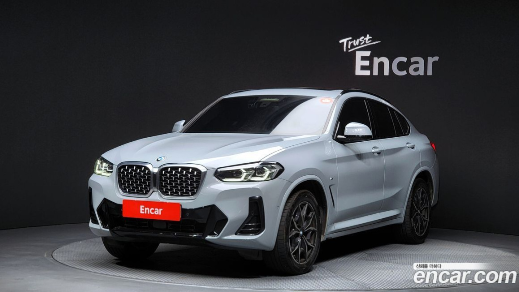 BMW X4 xDrive20i M Sport, 2023