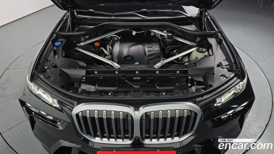 BMW X7 xDrive 40d M Sport 7 STR, 2025