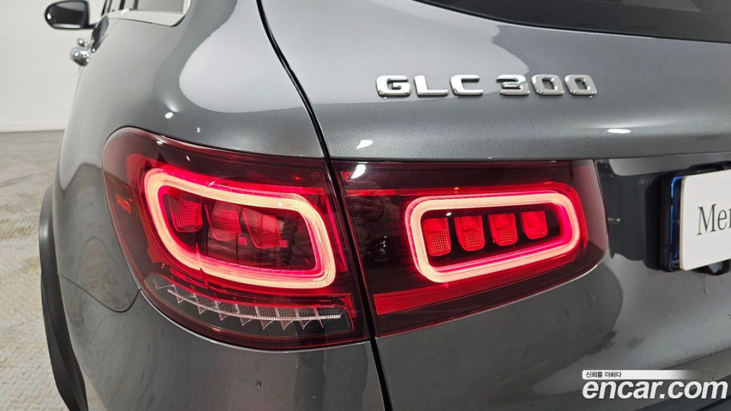 Mercedes-Benz GLC-Class GLC300 4MATIC, 2022