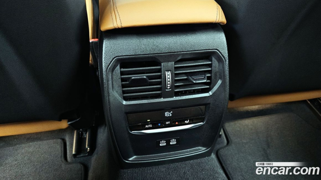 BMW 3-Series M340i Pro, 2024