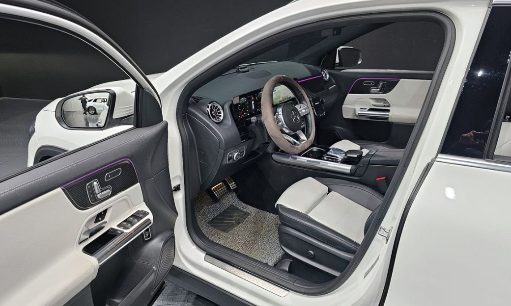 Mercedes-Benz GLA-Class GLA250 4MATIC, 2023