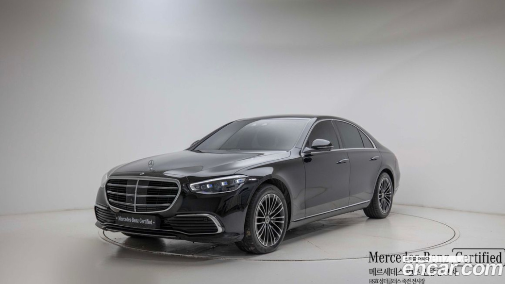 Mercedes-Benz S-Class S350 d 4MATIC, 2025