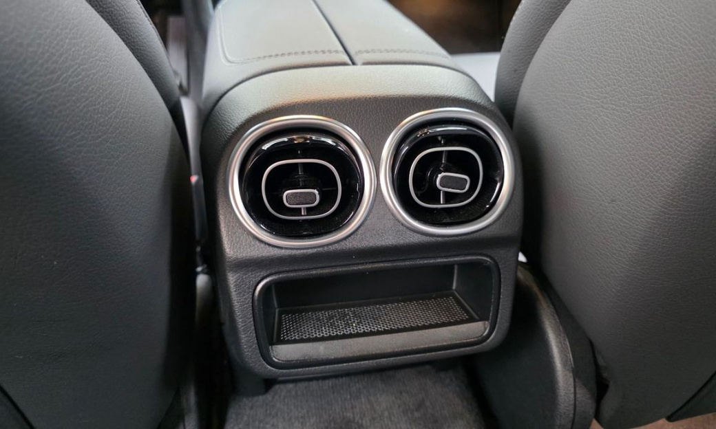 Mercedes-Benz C-Class C300 4MATIC Avantgarde, 2024