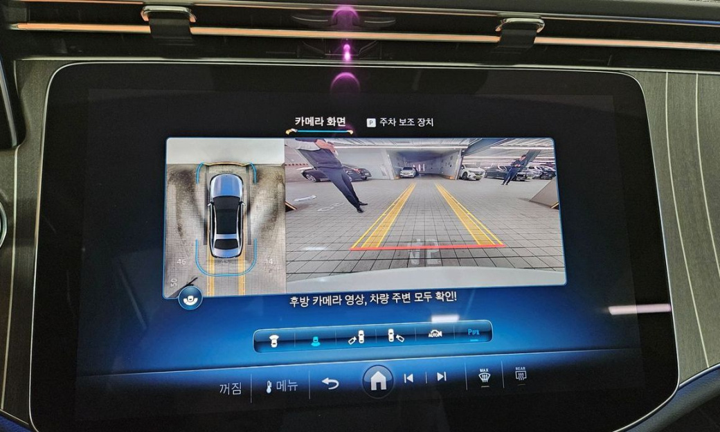 Mercedes-Benz E-Class E300 4MATIC Exclusive, 2024