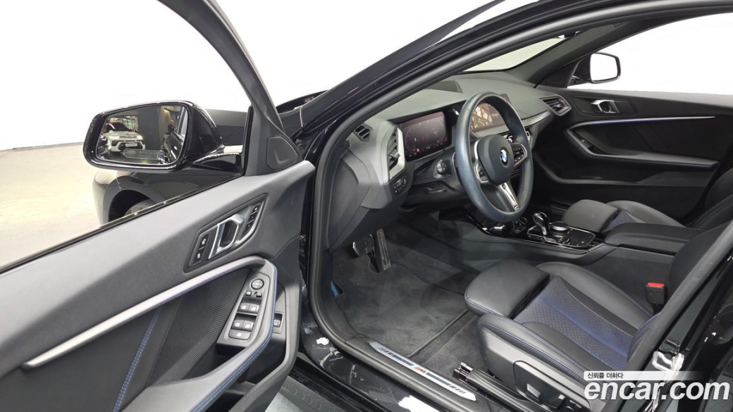 BMW 1-Series 120i M Sports, 2024