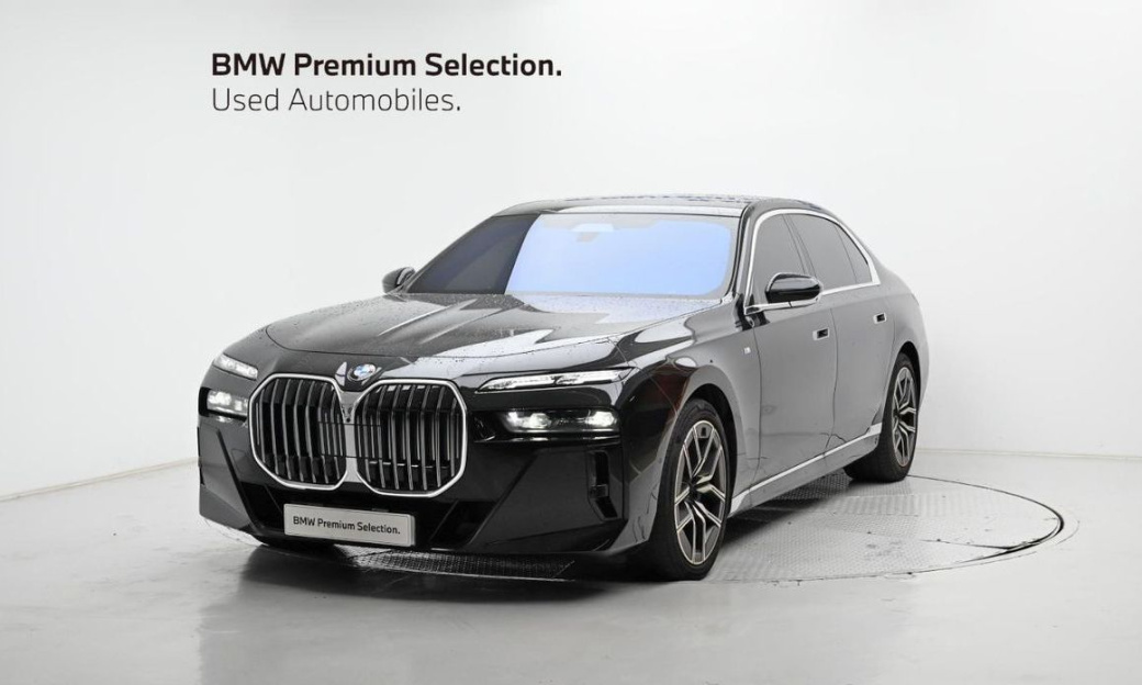 BMW 7-Series 740i xDrive M Sport, 2024