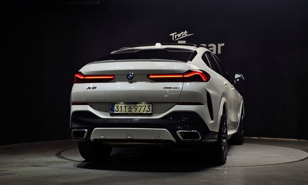 BMW X6 xDrive40i M Sport, 2024